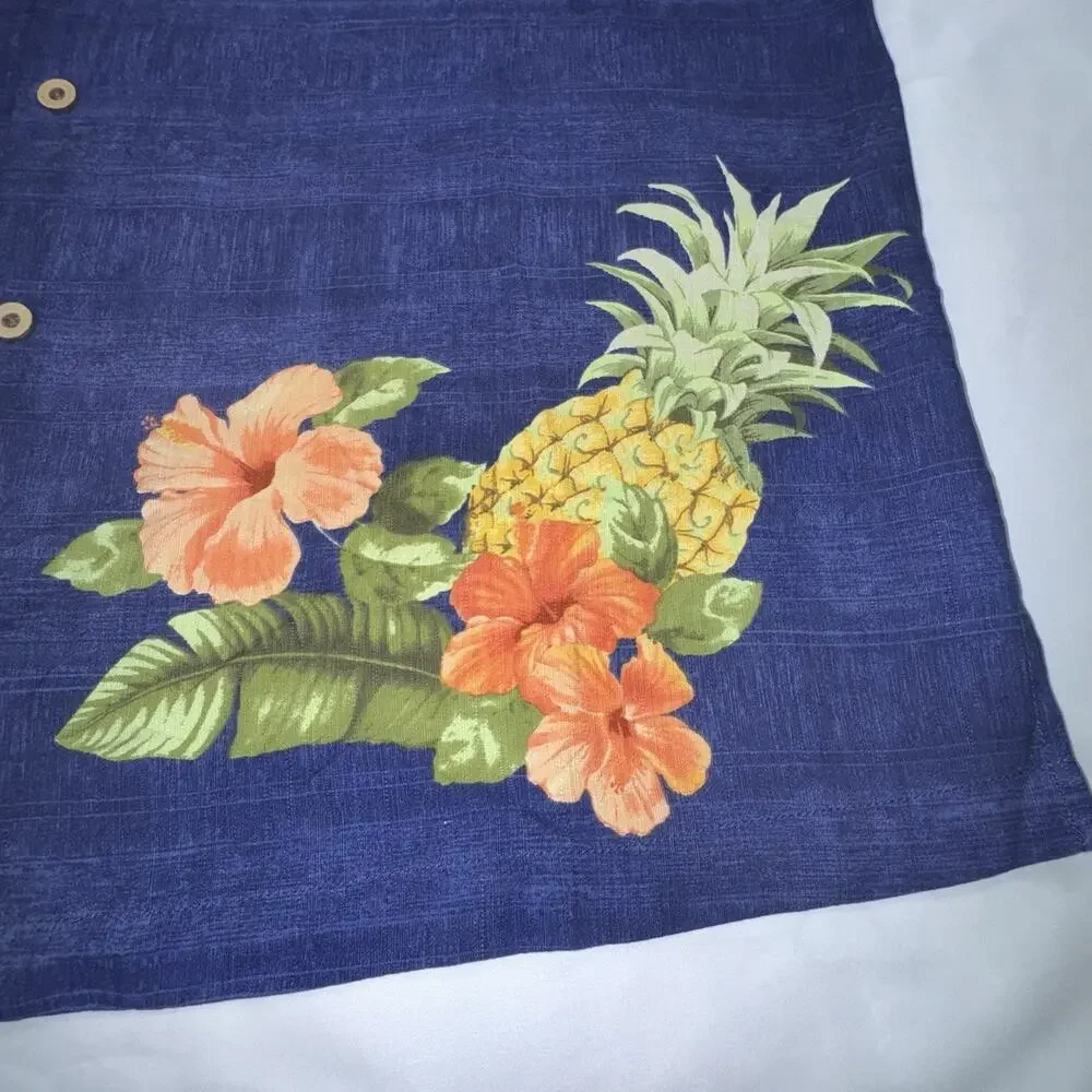Tommy Bahama Camp Shirt Men’s XL Blue Pineapple Pin-ups SS